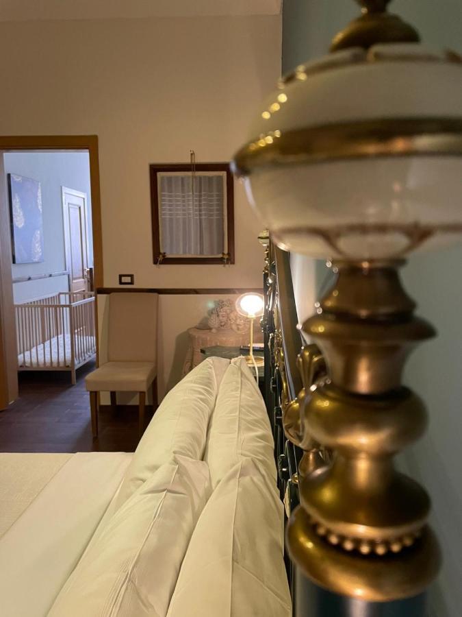 Guest House Le Ginestre Dell'Etna เบลปาสโซ ภายนอก รูปภาพ