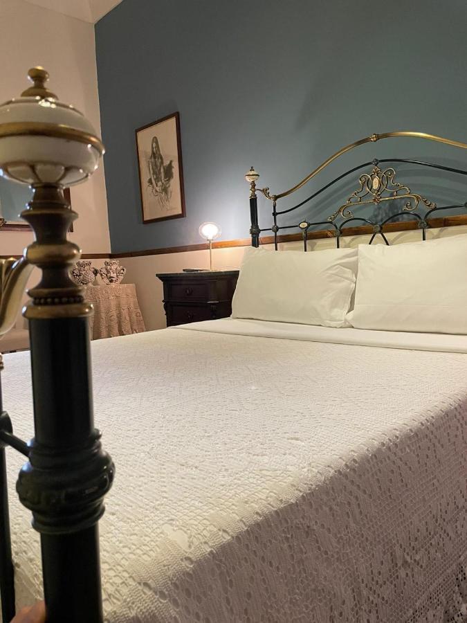 Guest House Le Ginestre Dell'Etna เบลปาสโซ ภายนอก รูปภาพ