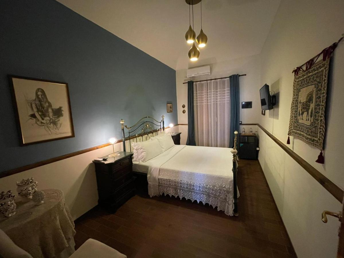 Guest House Le Ginestre Dell'Etna เบลปาสโซ ภายนอก รูปภาพ