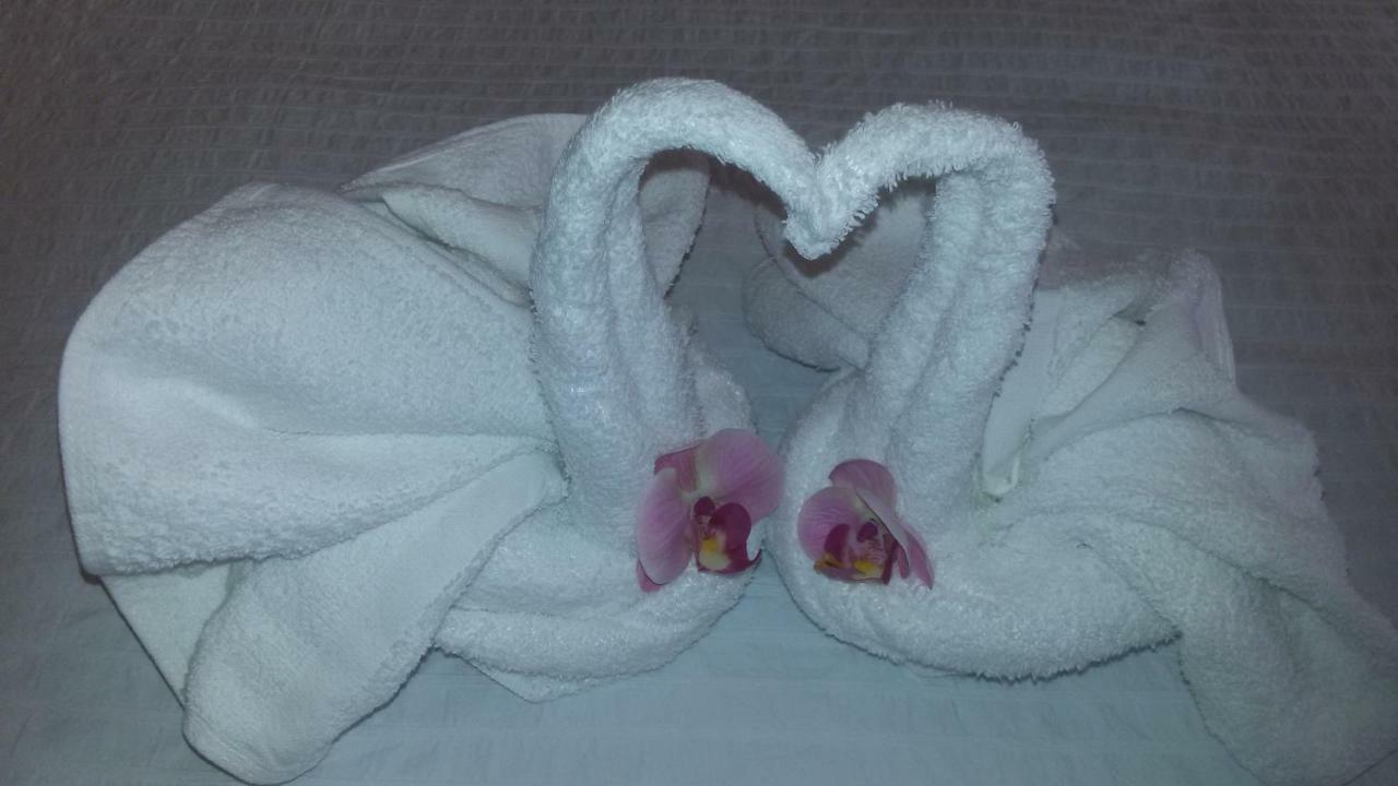 Guest House Le Ginestre Dell'Etna เบลปาสโซ ภายนอก รูปภาพ
